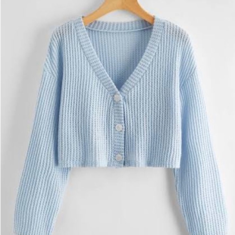 Baby blue top